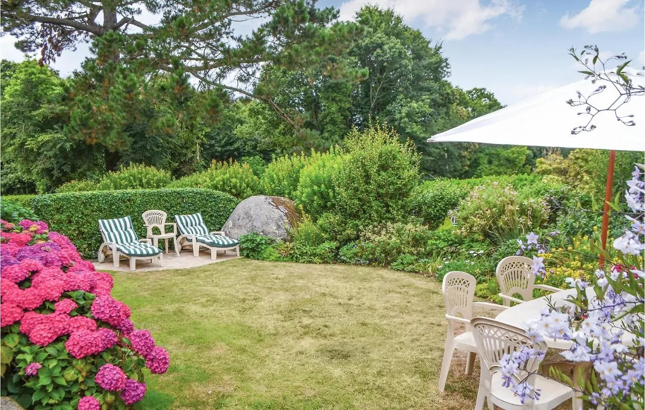 Gorgeous Home In Tregunc With Kitchen Kerguillaouet Hébergement de vacances